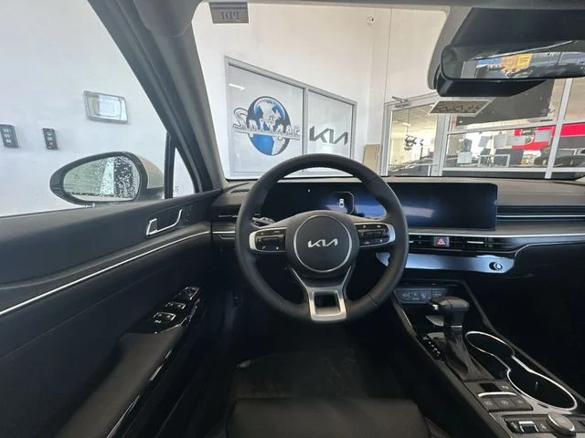 2026 Kia K5 EX - Photo 13