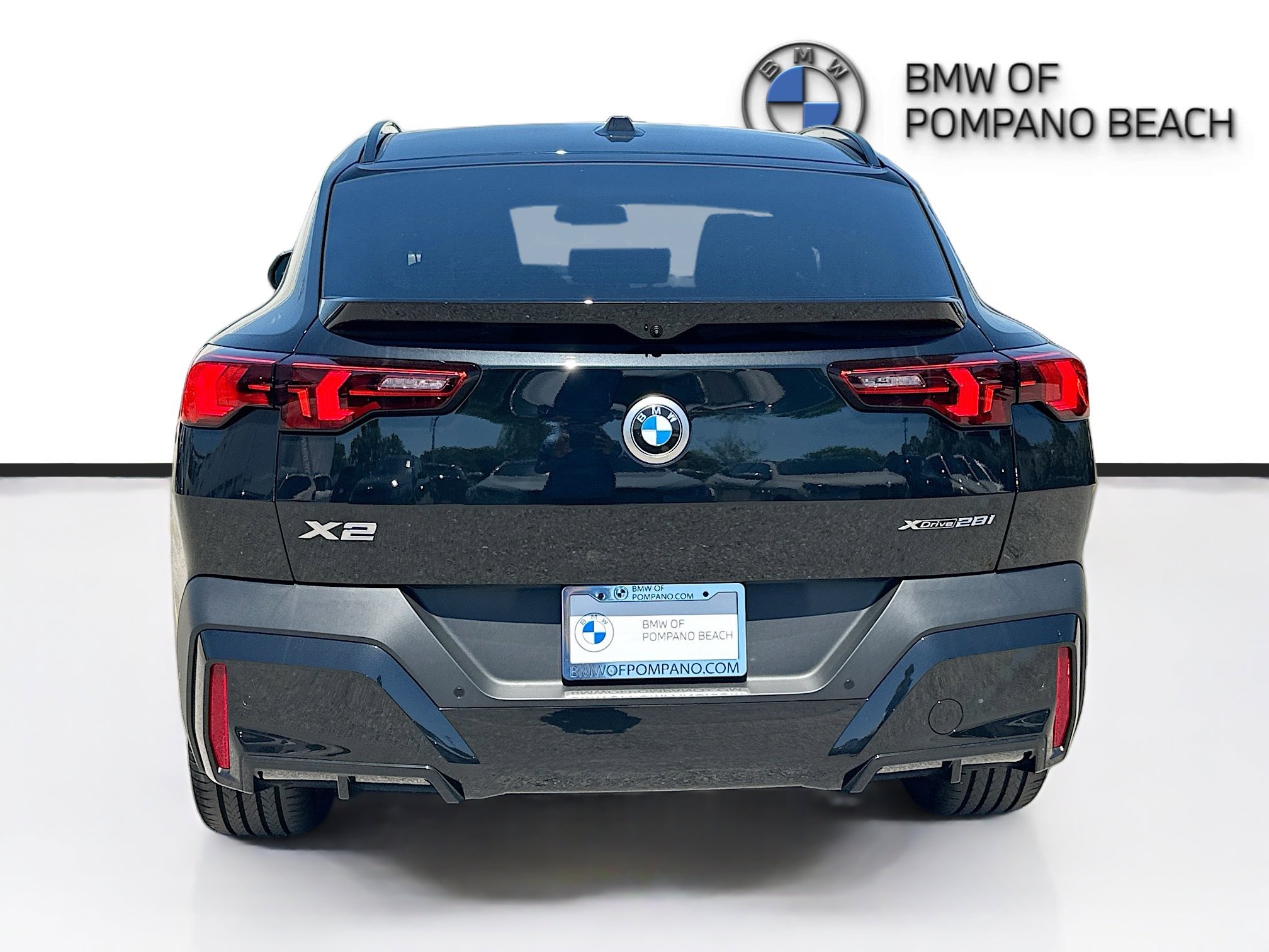 New 2026 Black Sapphire Metallic BMW xDrive28i image 5