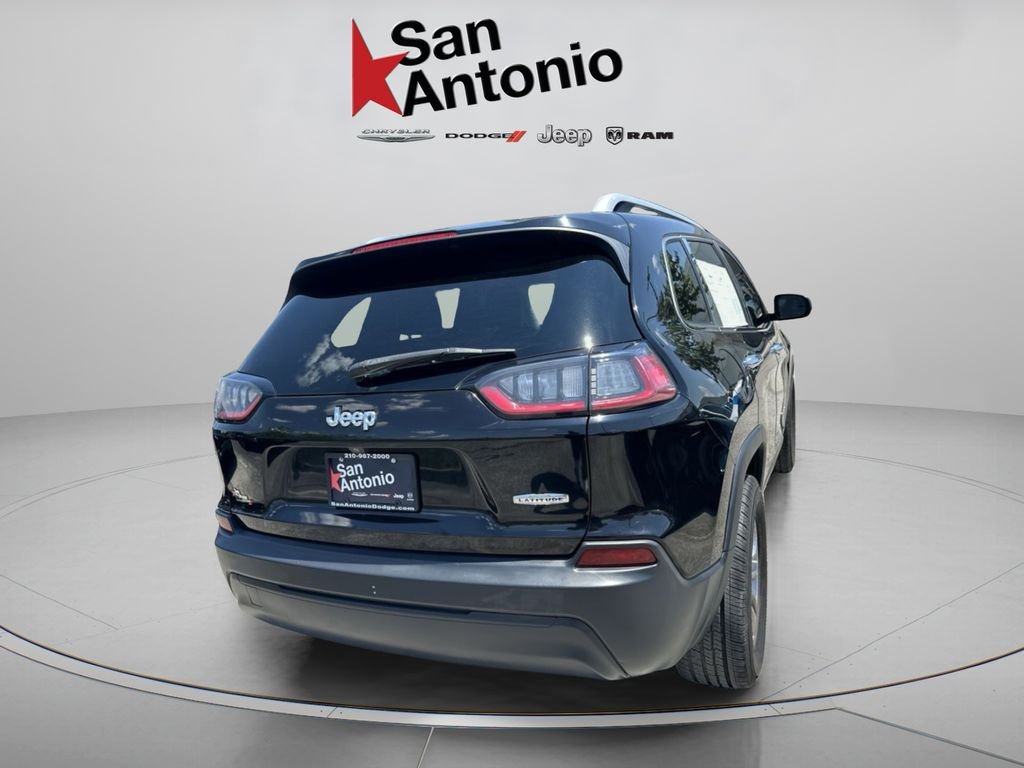 Used 2019 Black Jeep Latitude Plus image 14