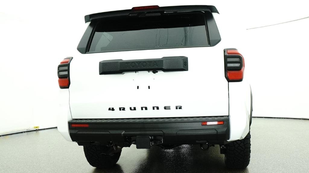 New 2026 Ice Cap Toyota SR5 image 23