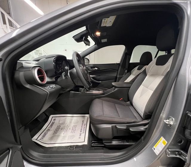 Used 2024 Gray Chevrolet 1RS image 22