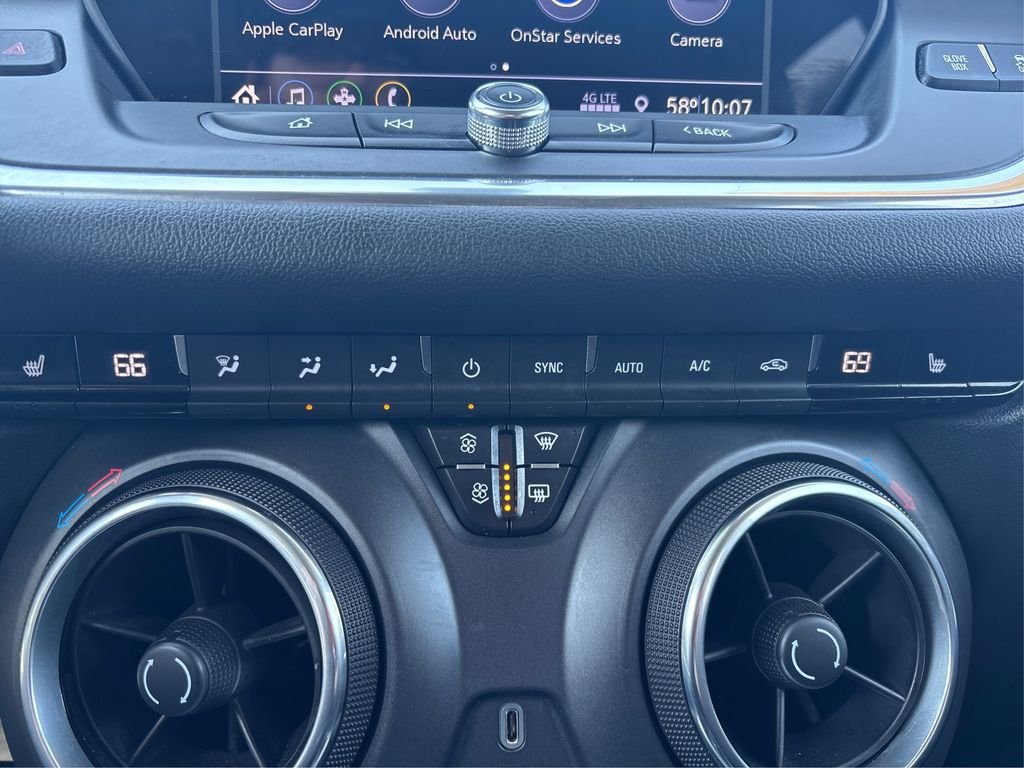 Used 2020 White Chevrolet LT image 31