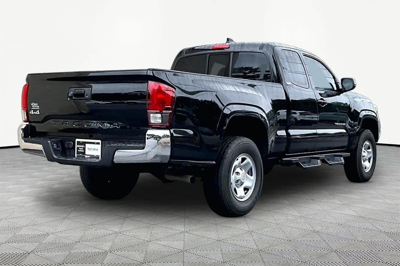 Used 2023 Black Toyota SR5 image 13