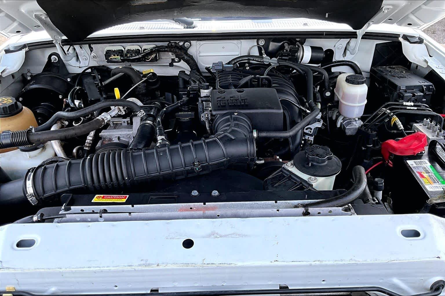 Used 2011 Oxford White Ford XL image 33