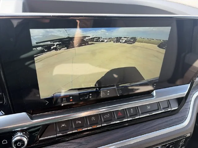 New 2026 White GMC SLT image 19