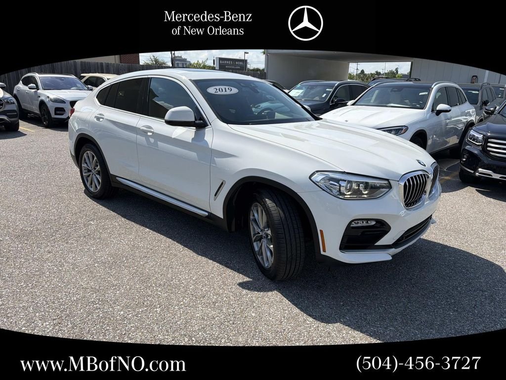 2019 BMW X4 xDrive30i's photo