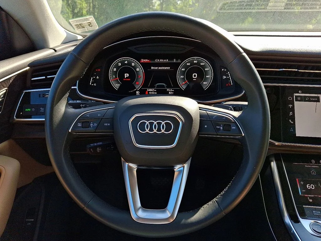 2023 Audi Q8 Premium - Photo 20