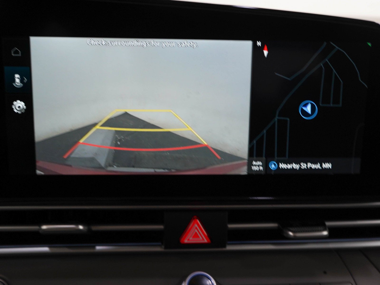 Used 2025 Ultimate Red Hyundai SEL Convenience IVT image 27