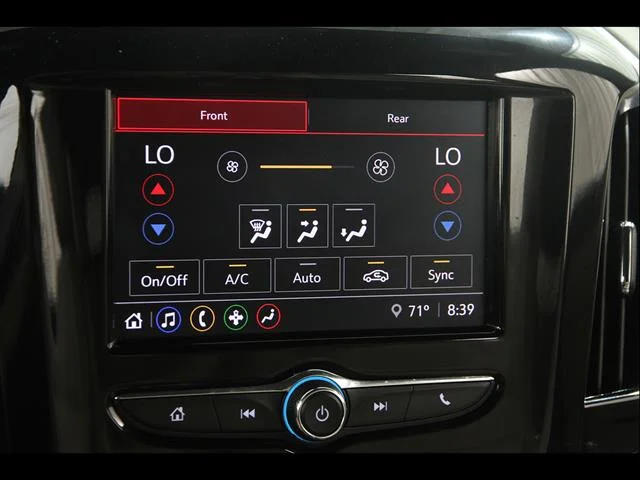 2022 Chevrolet Traverse LS - Photo 12