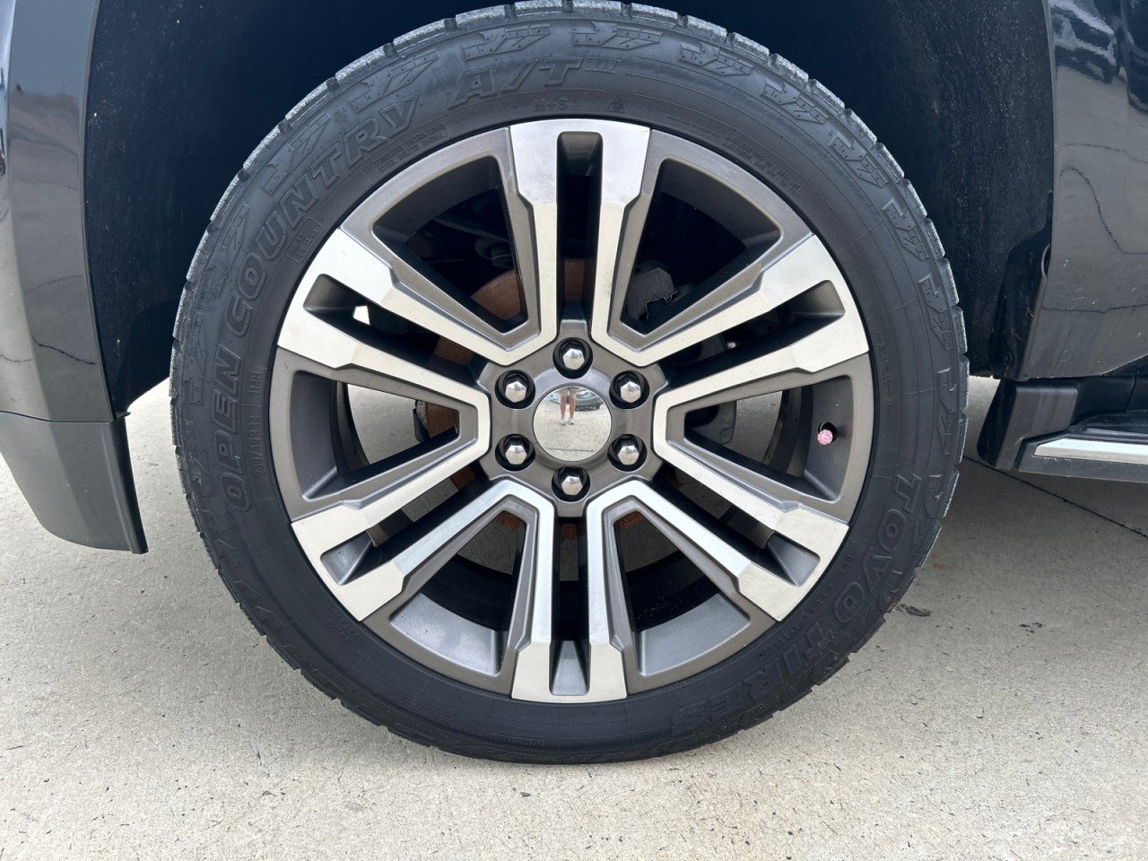 Used 2018 ONYX BLACK GMC SLT image 9