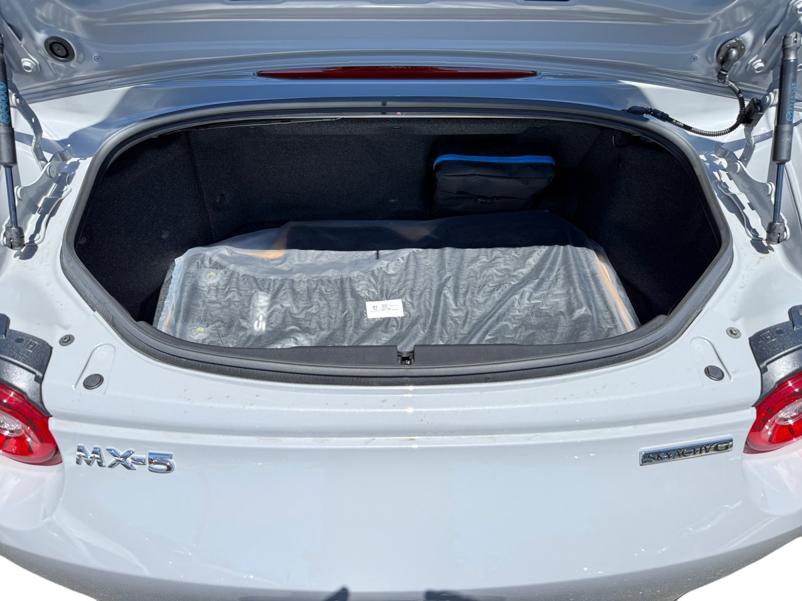 New 2026 Aero Gray Metallic Mazda Club image 16