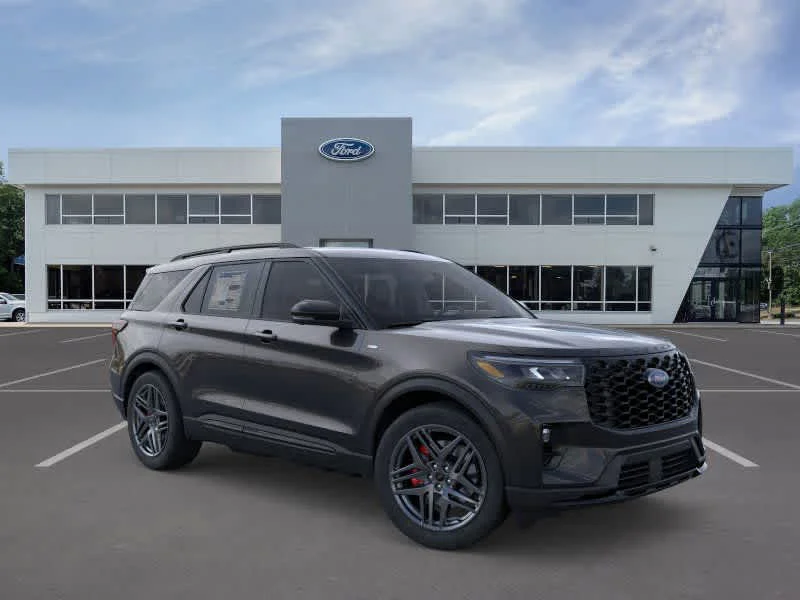 New 2026 Agate Black Metallic Ford ST-Line image 7