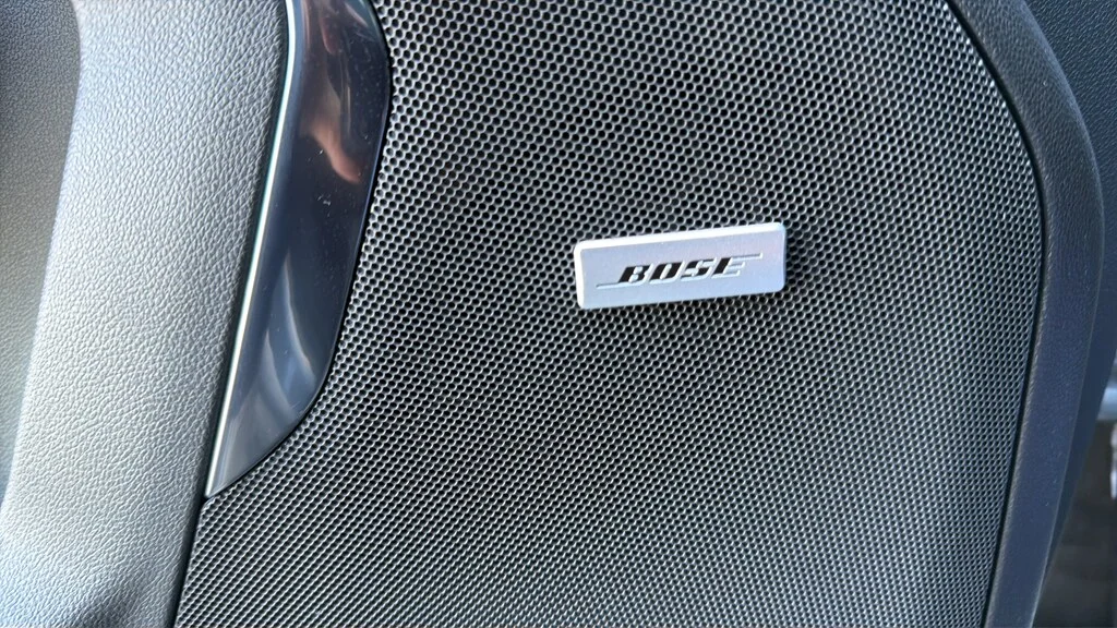 Used 2026 Sterling Metallic GMC AT4 image 19