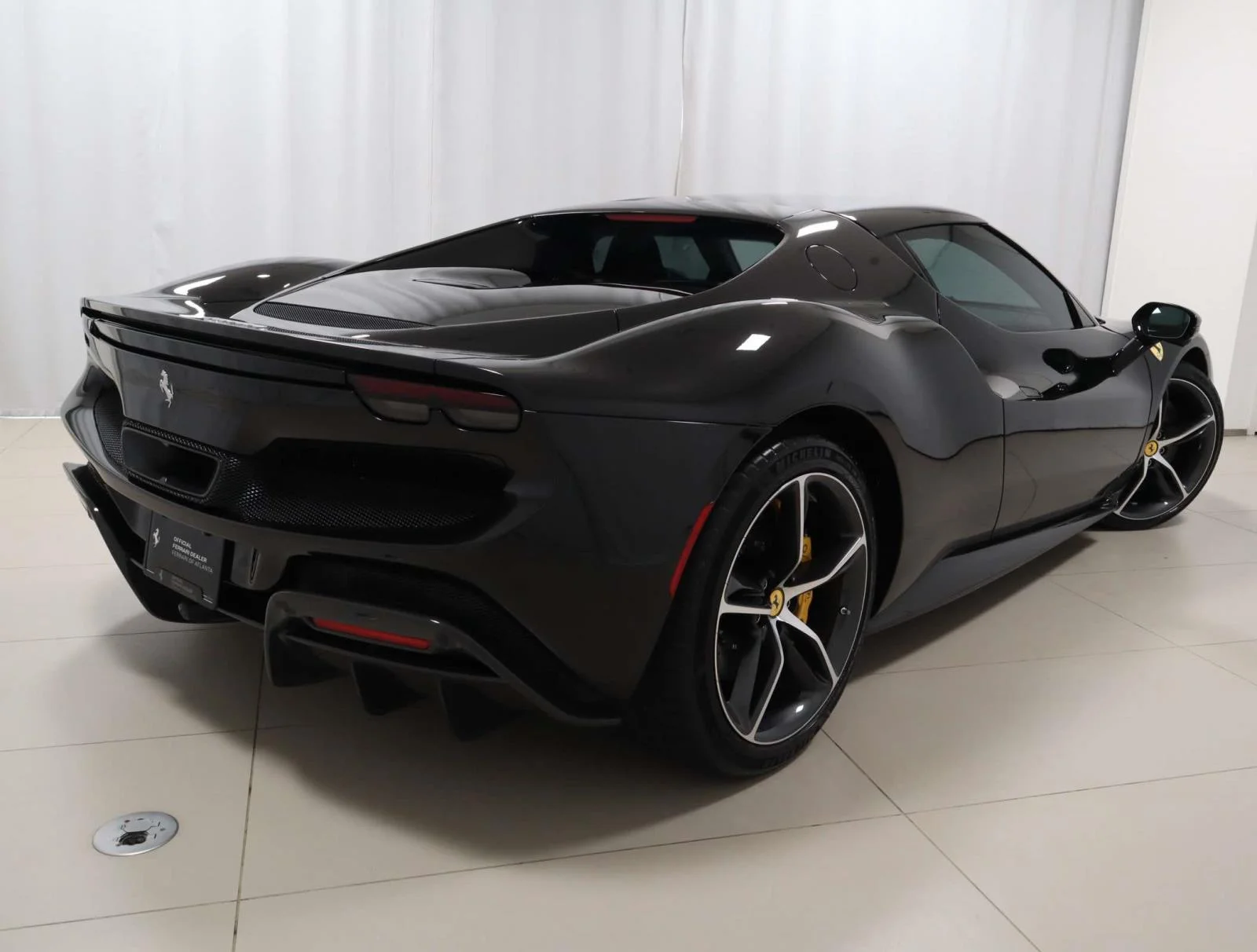 Used 2025 Nero Daytona Ferrari Coupe image 5