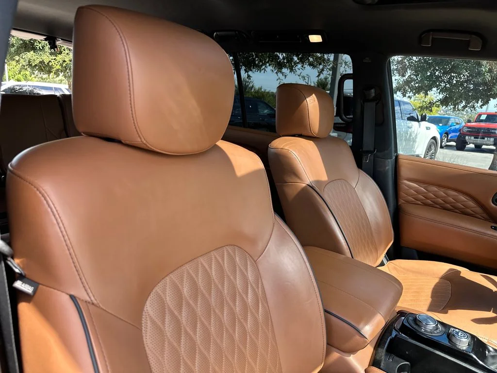 Used 2021 Black INFINITI Sensory image 41