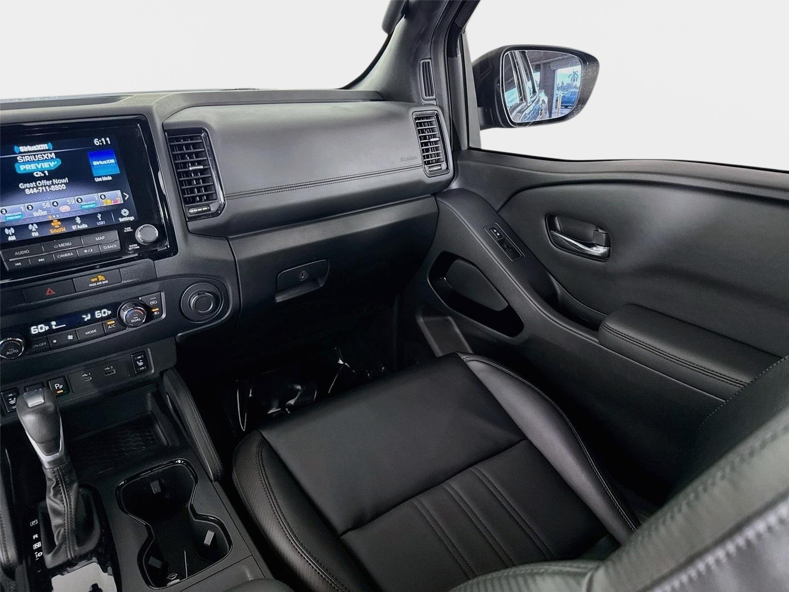 Used 2022 Boulder Grey Pearl Nissan PRO-4X image 26