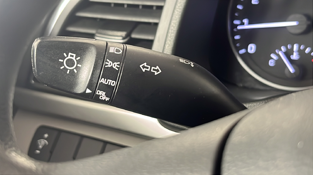 2018 Hyundai Elantra SE - Photo 38