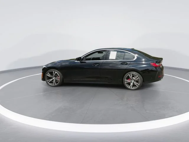Used 2024 Black BMW 330i image 7
