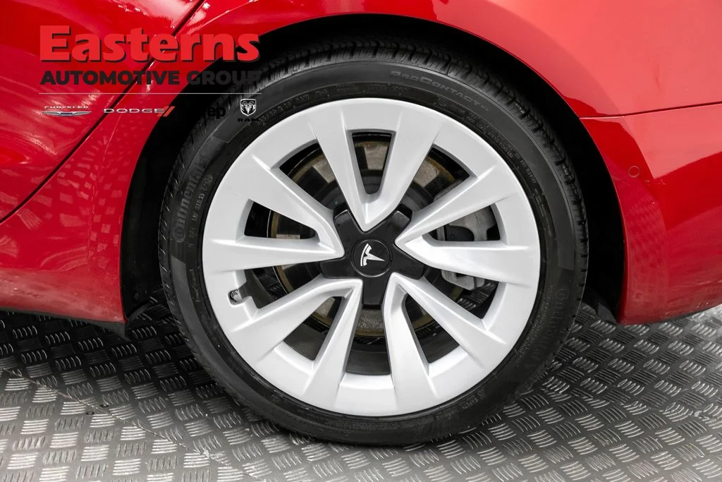 Used 2021 Red Tesla Standard Range Plus image 25