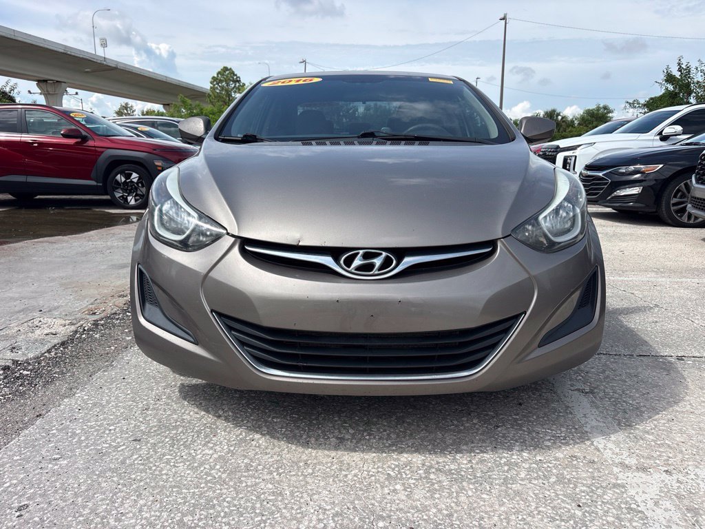 Used 2016 Brown Hyundai SE image 8