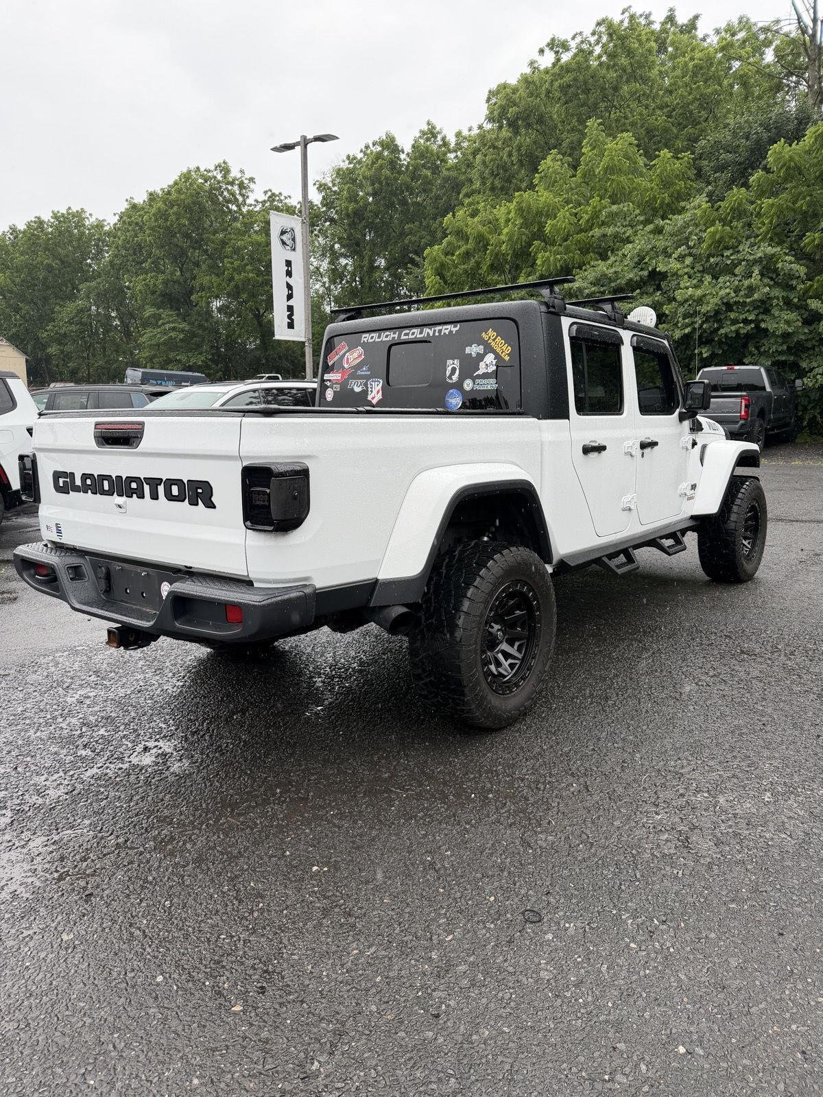Used 2022 Bright White Clearcoat Jeep Willys Sport image 15