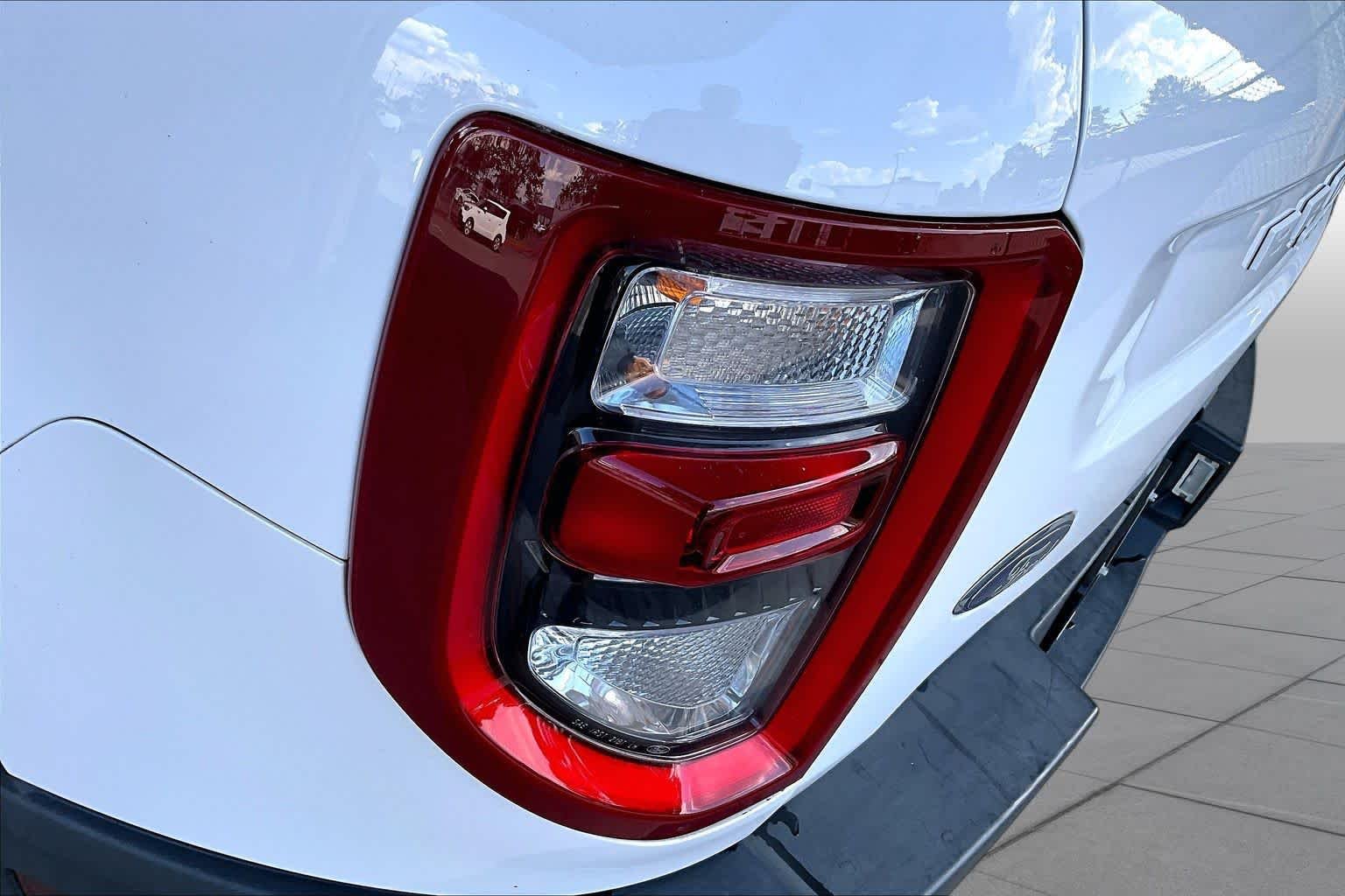 Used 2022 Oxford White Ford Outer Banks image 27