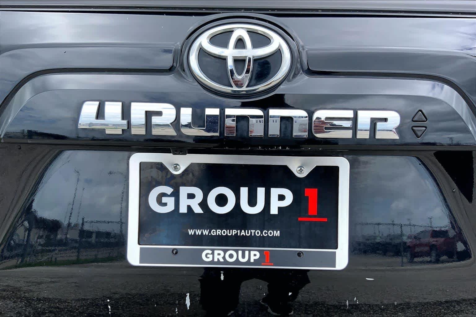 Used 2023 Midnight Black Metallic Toyota SR5 image 10