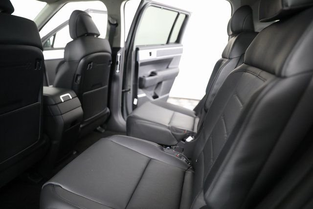 2026 Hyundai Santa Fe Limited - Photo 19