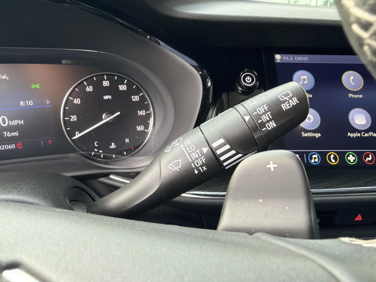Used 2021 Summit White Buick Preferred image 18