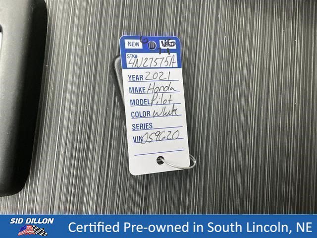 Used 2021 White Honda EX-L image 8