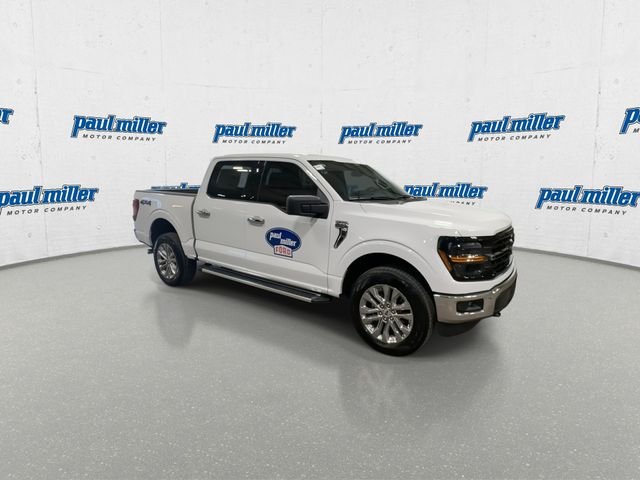 Used 2026 Oxford White Ford XLT image 3