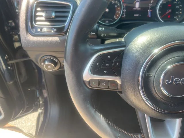 Used 2019 Jazz Blue Pearlcoat Jeep Limited image 15