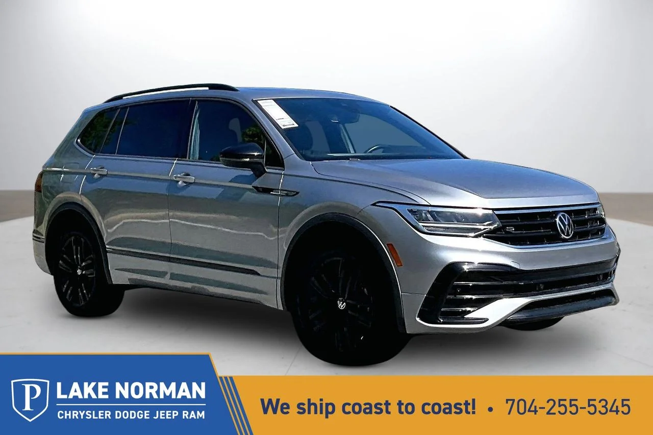 2022 Volkswagen Tiguan 2.0T SE R-Line Black 4Motion's photo