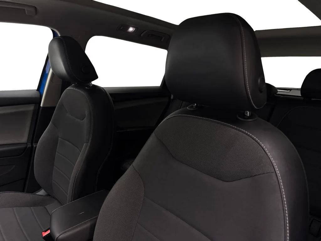 Used 2022 Blue Volkswagen 1.5T SE CAM,PANO,HTD STS,BLIND SPOT,18" WLS image 27