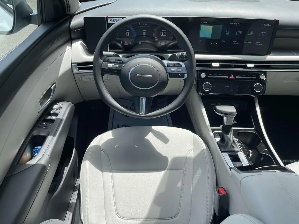 New 2026 White Hyundai SEL image 13