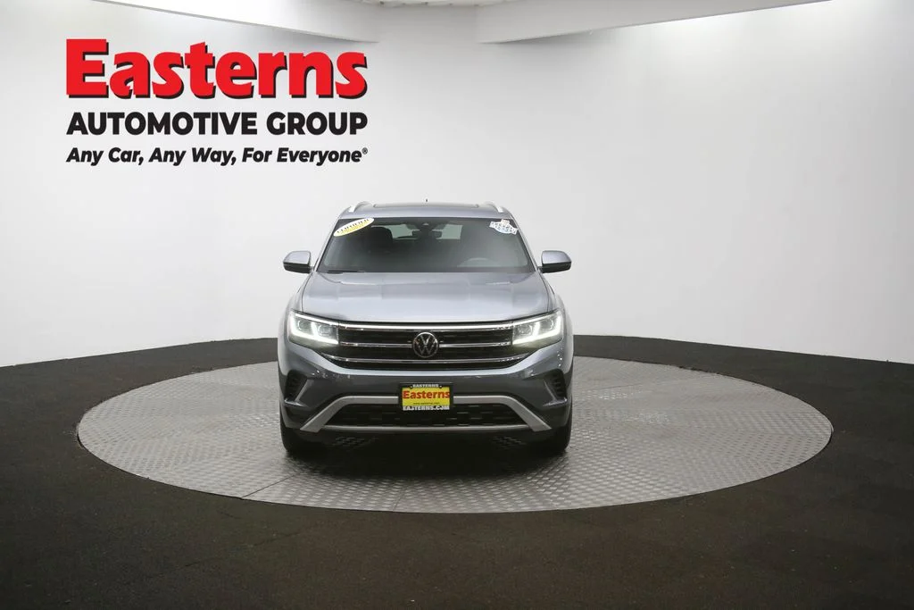 Used 2021 Gray Volkswagen 2.0T SEL image 53