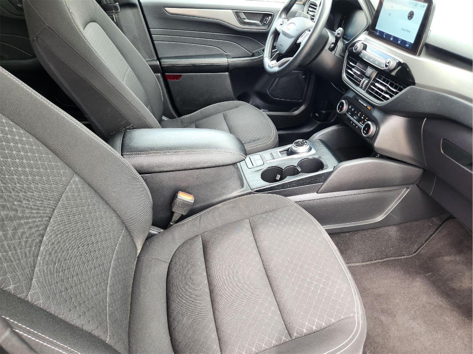 Used 2024 Agate Black Ford Active image 13