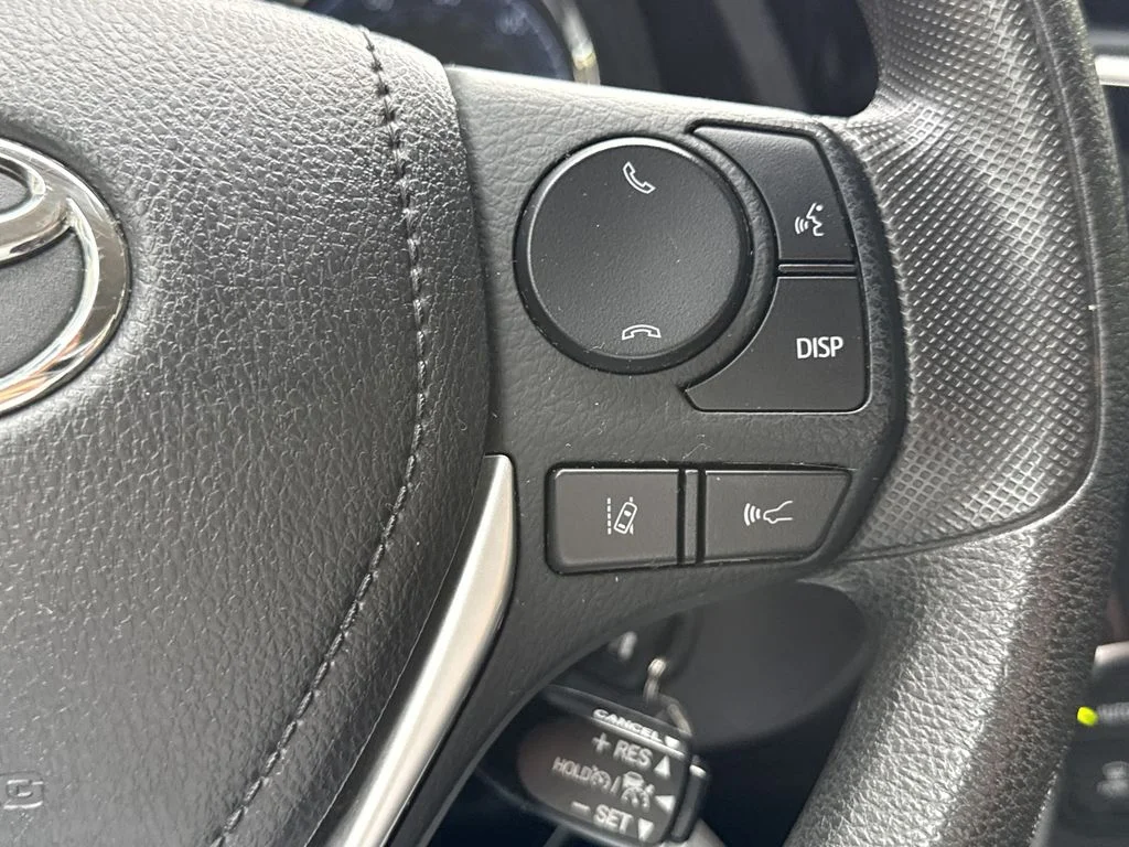 Used 2018 Falcon Gray Metallic Toyota LE image 30
