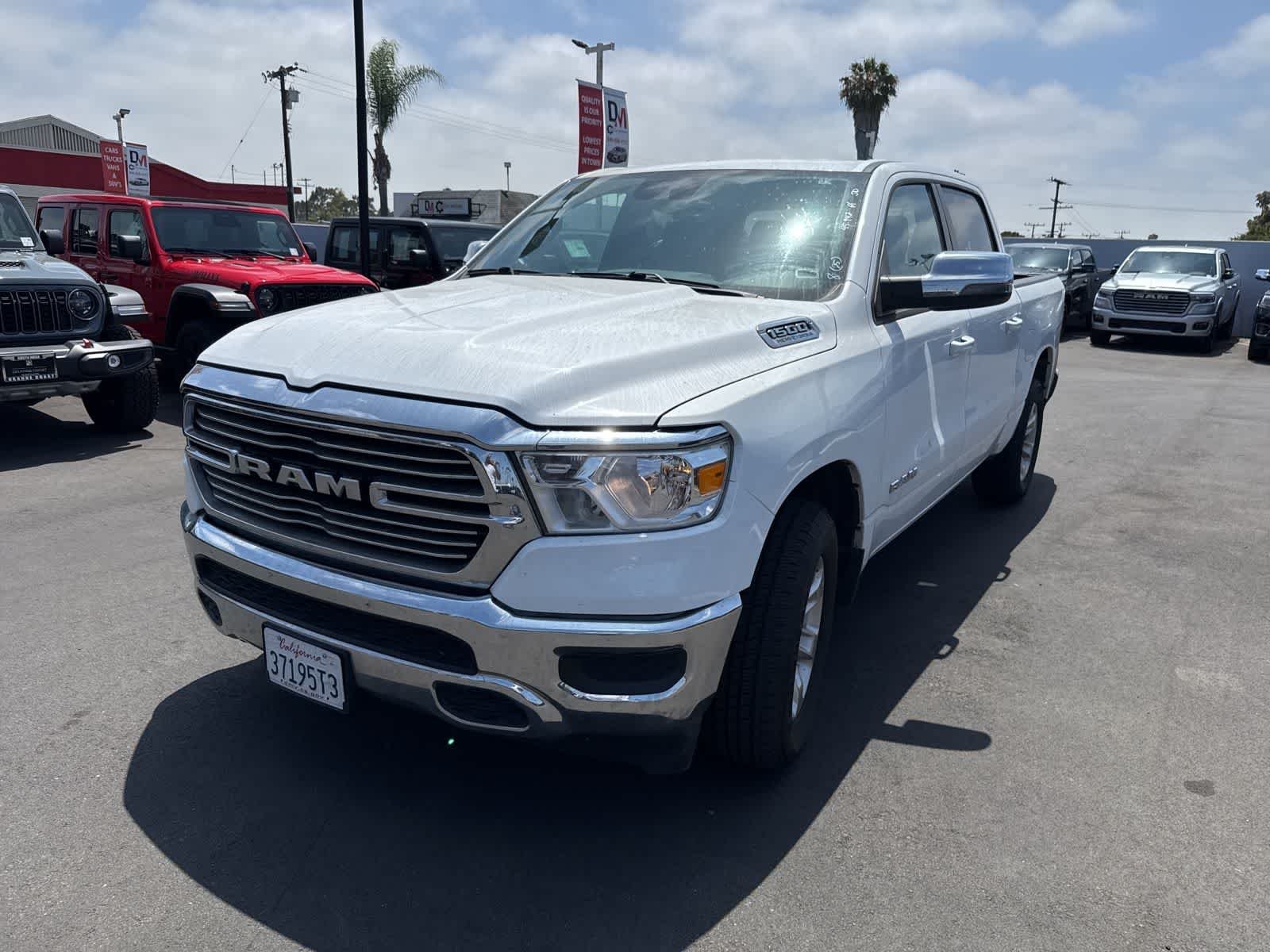 2024 RAM 1500 Laramie Crew Cab 5'7's photo