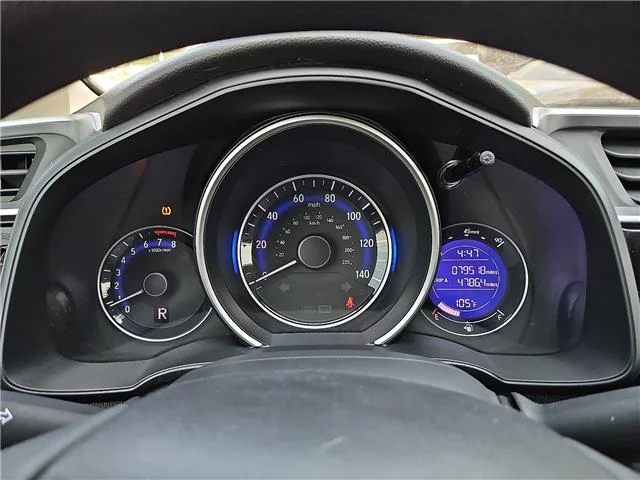 Used 2019 Platinum White Pearl Honda LX image 19