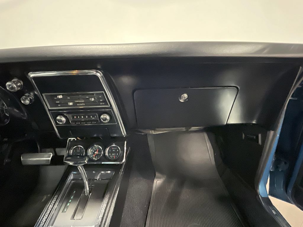 Used 1967  Chevrolet  image 47