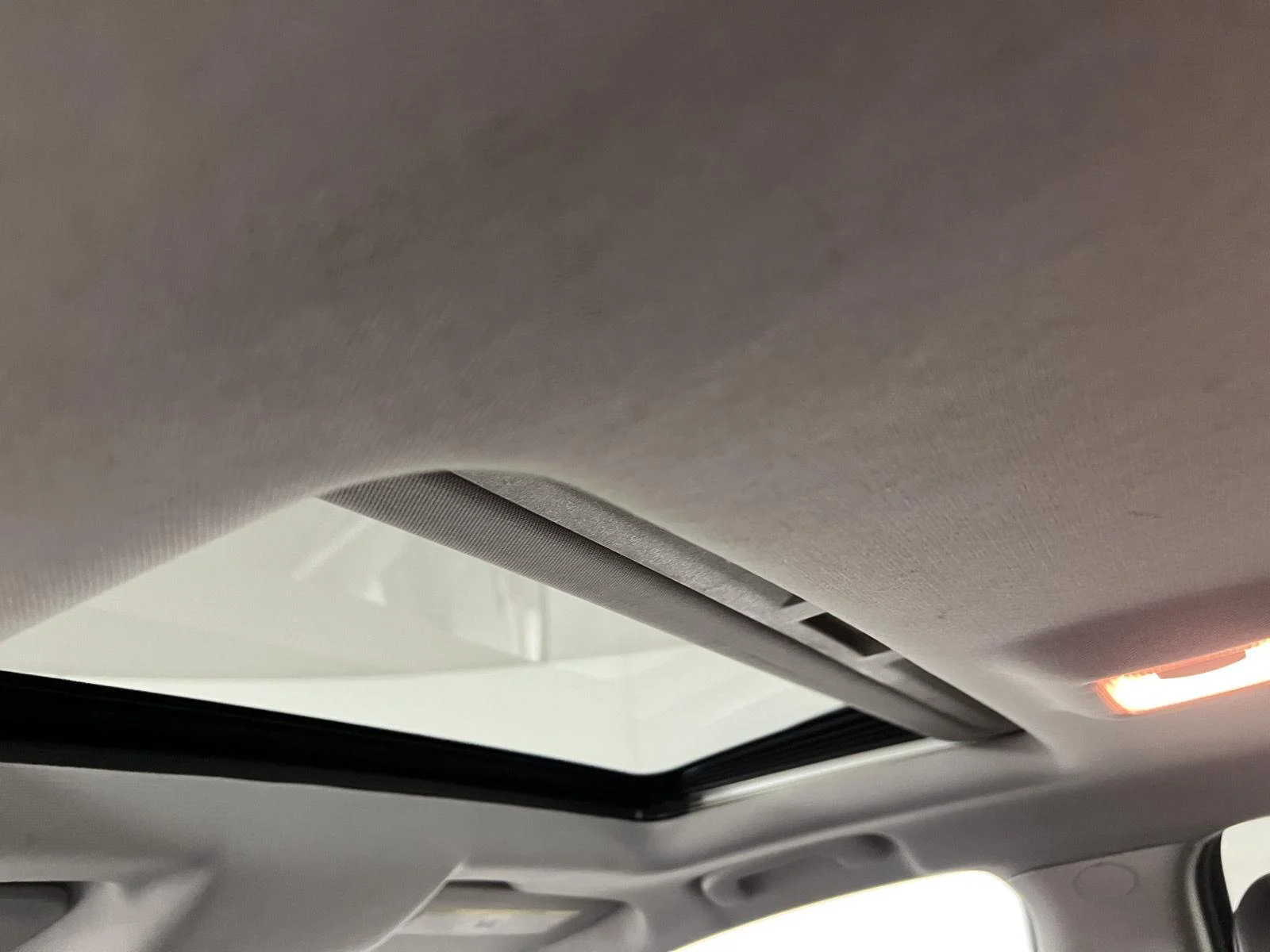 Used 2019 Nightfall Gray Metallic Chevrolet Premier image 23