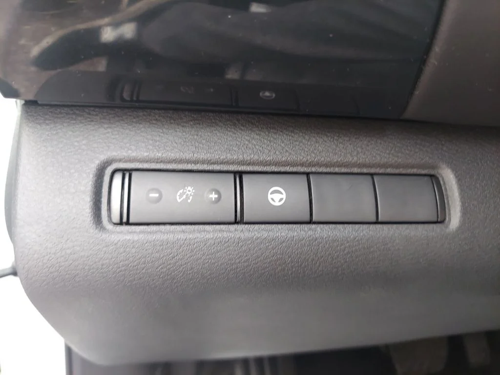 Certified Used 2024 White Nissan SV image 19