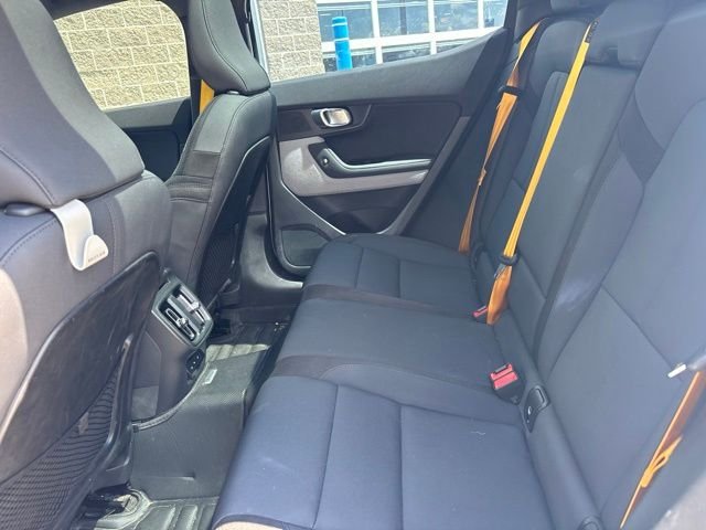 Used 2022 White Polestar Long Range Dual Motor image 30