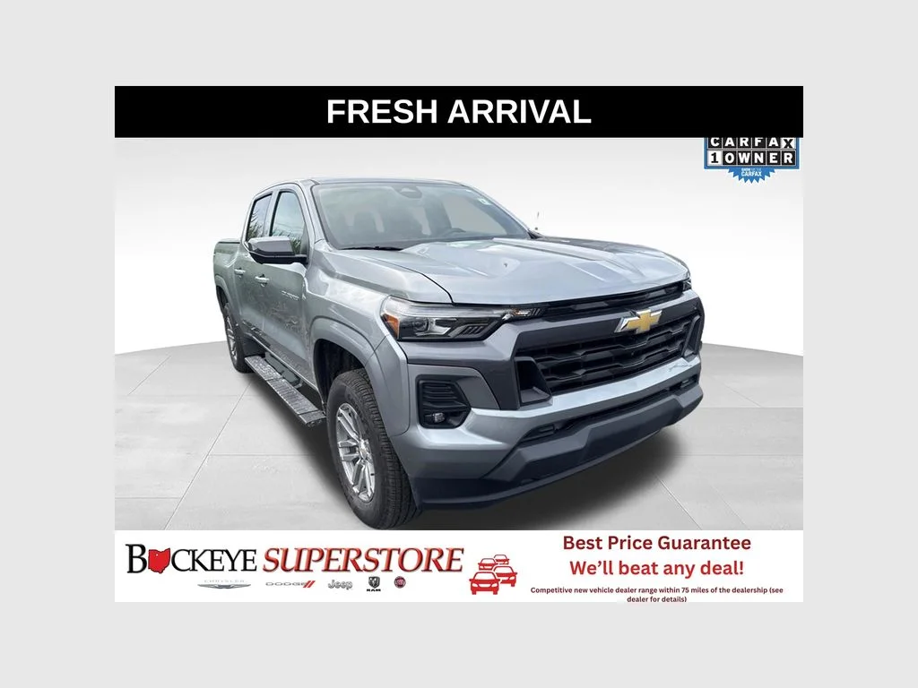 Used 2025 Gray Chevrolet LT image 1