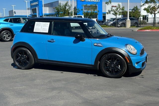 Used 2013 MINI Cooper S with VIN WMWSV3C56DT395533 for sale in Woodland, CA