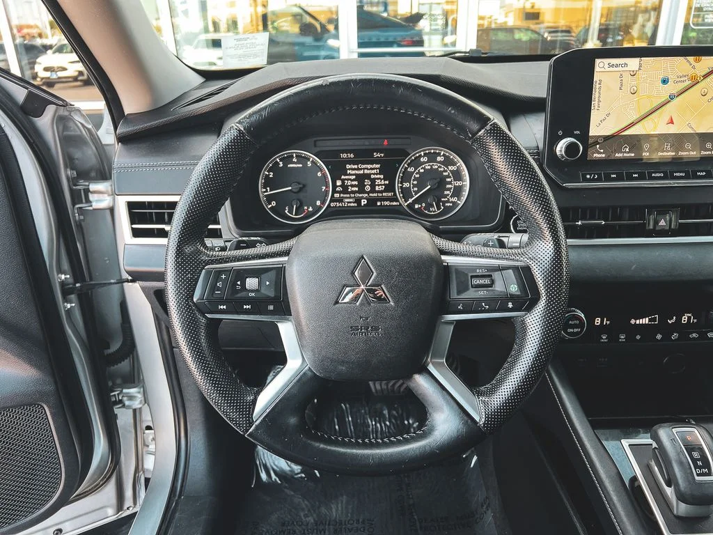 Used 2022 Alloy Silver Metallic Mitsubishi  image 16