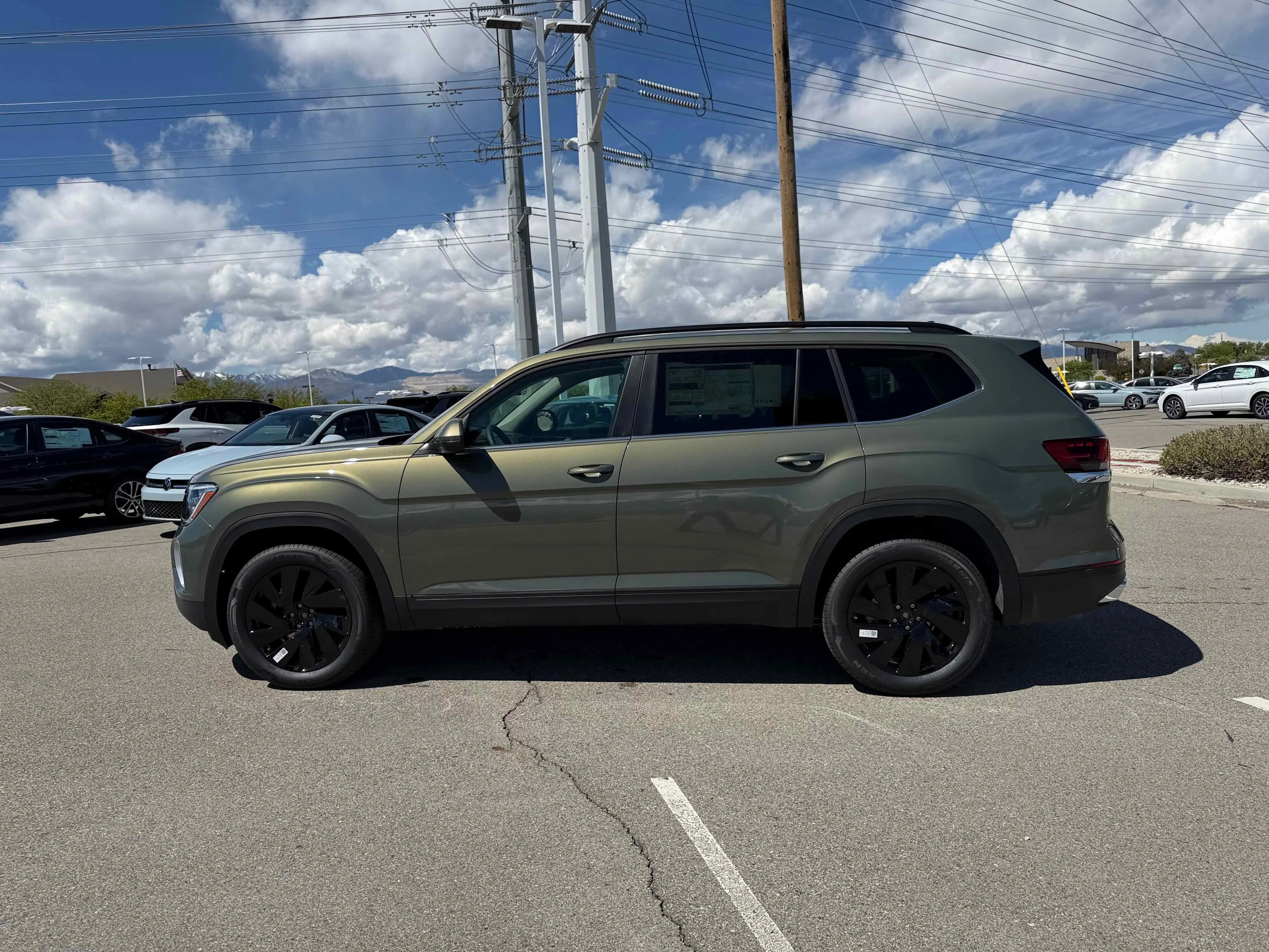 New 2026 Green Volkswagen 2.0T SE w/Technology image 2