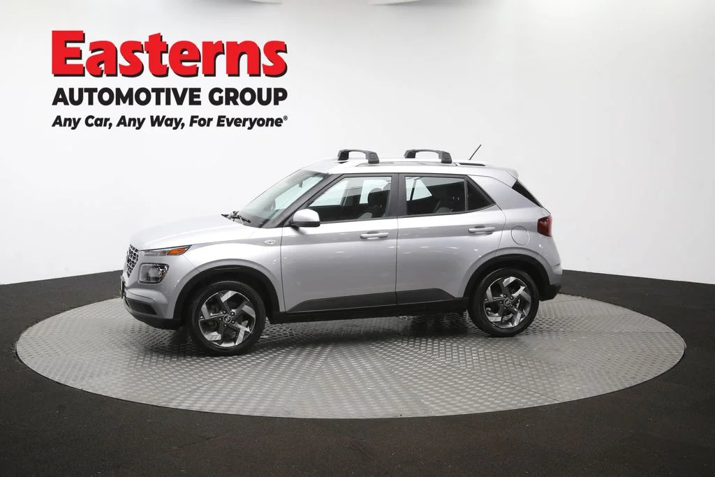 Used 2023 Silver Hyundai SEL image 61