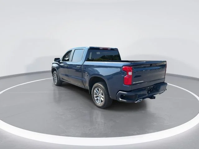 Used 2022 Blue Chevrolet RST image 6